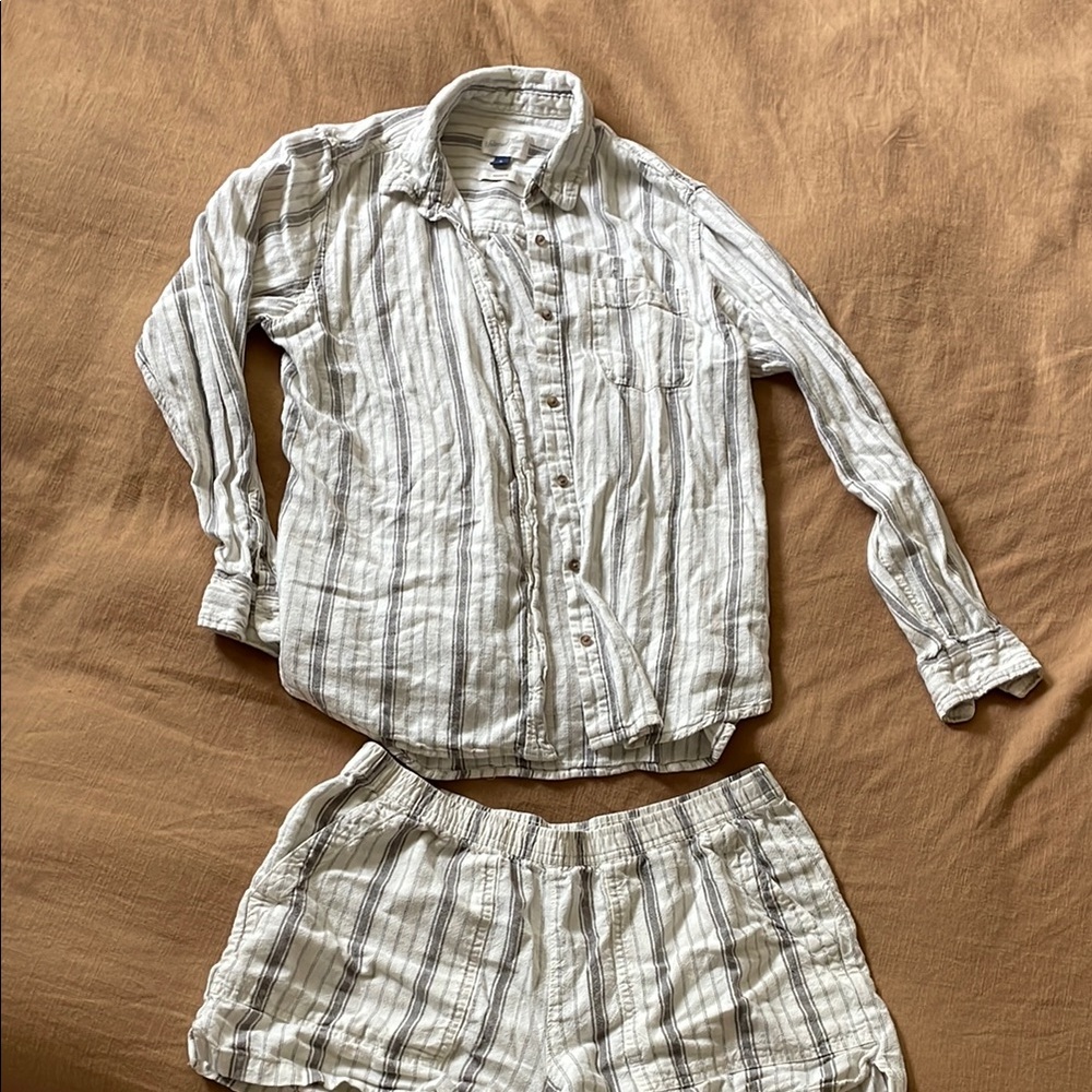 Linen Button-Up Shirt and Shorts Set — Cream with Gray Stripes Medium